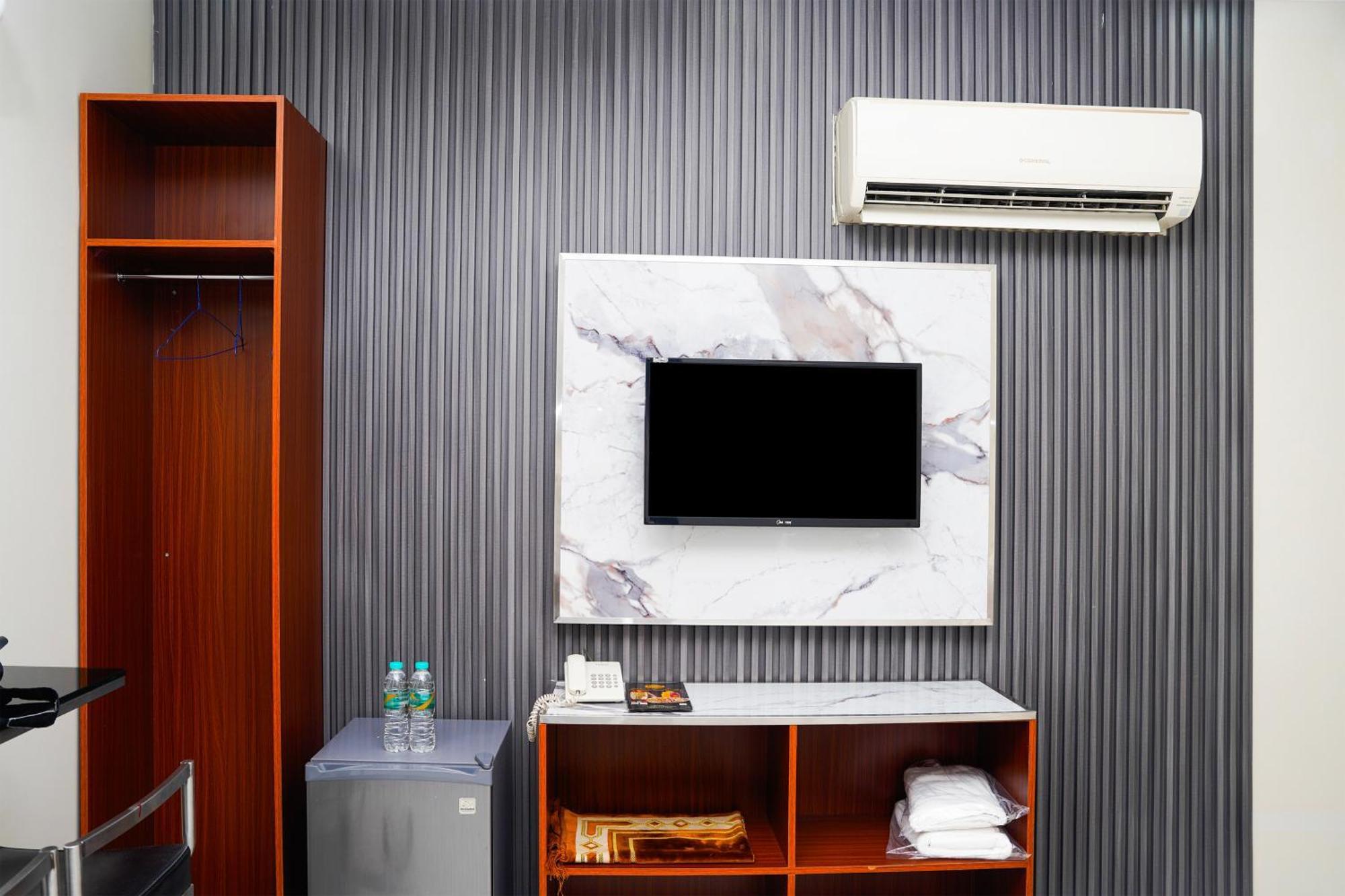 Al Bayrahaa Hotel Apartments Сиб Экстерьер фото